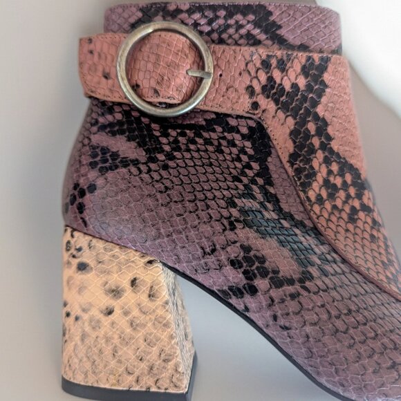 Freda Salvador Hendrix Snakeskin Ankle Boots Size 5 – Designer Leather Statement - Picture 7 of 14